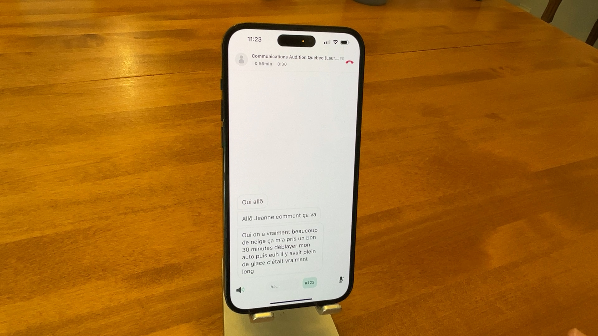 Sous-titrer un appel téléphonique : un choix limité mais efficace